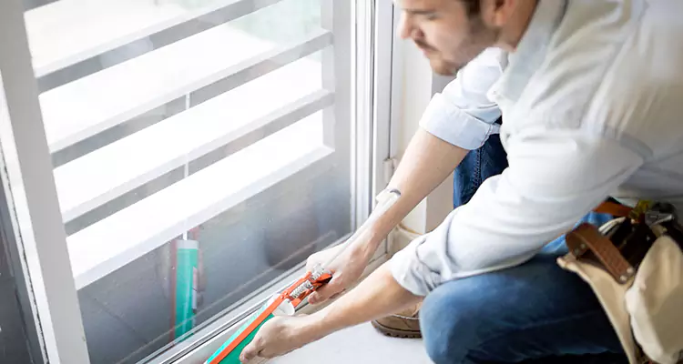 We fix All type of Sliding Door in Tamiami, FL