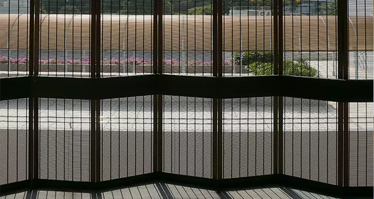 Front Screen Door Repair in Tamiami, FL