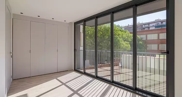 Fix Sliding Screen Door Track in Tamiami, FL